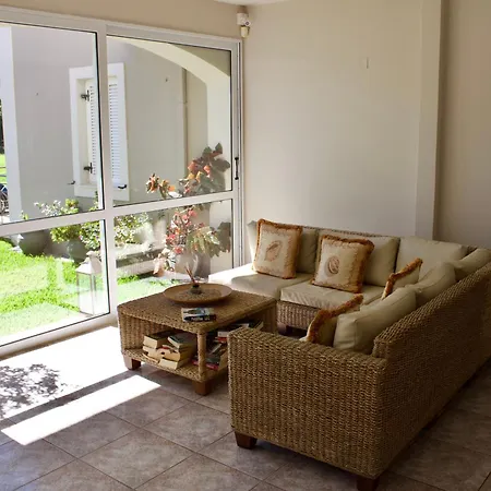 Notos Luxury Apartment