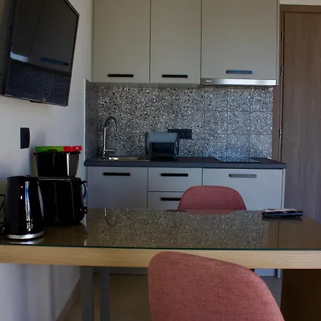 Notos Luxury Lägenhet Kateleios