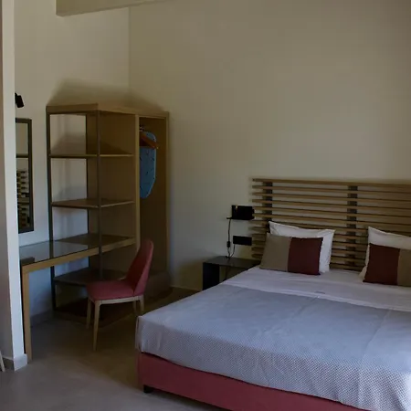Lägenhet Notos Luxury Kateleios