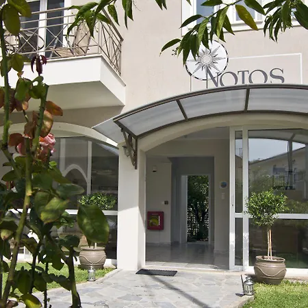 Notos Luxury Apartament *