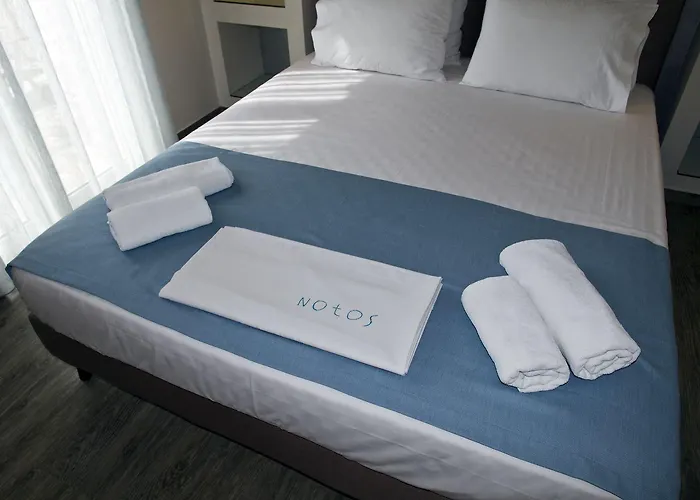 Notos Luxury *
